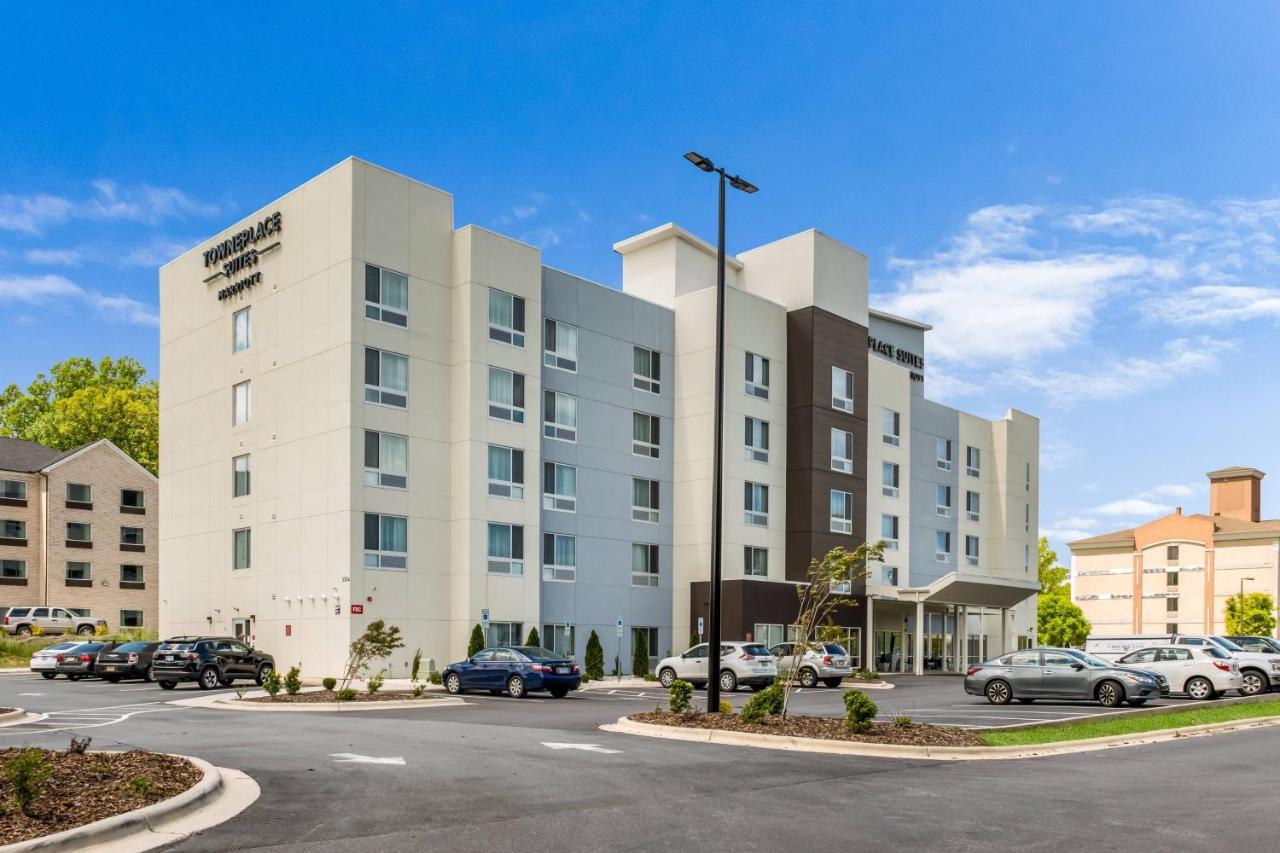 Towneplace Suites By Marriott Greensboro Coliseum Area Exterior photo